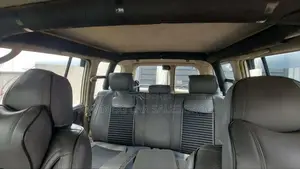 Toyota Land Cruiser 2006 Ivory