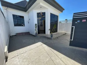 Photo - 5bdrm Villa in ቪላ ቤት, Addis Ketema for sale