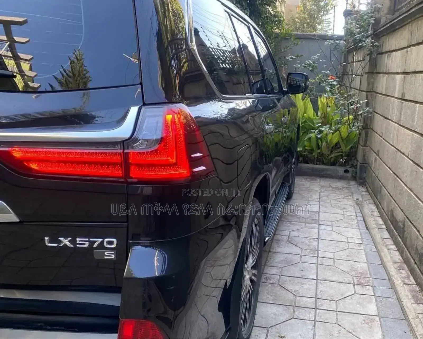 Lexus LX 2020 Gray