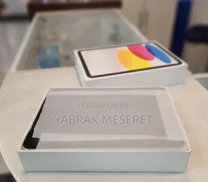 New Apple iPad Pro 12.9 (2022) 64 GB Silver