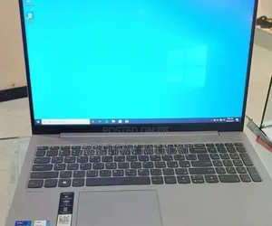 New Laptop Lenovo IdeaPad 520 8GB Intel Core I7 SSD 512GB