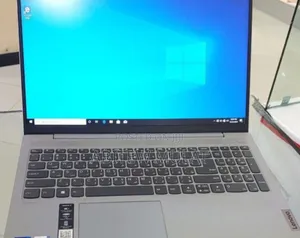 New Laptop Lenovo IdeaPad 520 8GB Intel Core I7 SSD 512GB