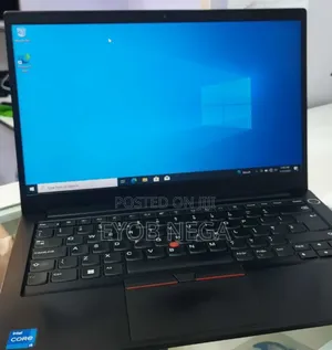 Laptop Lenovo ThinkPad E14 Gen 4 8GB Intel Core I5 SSD 512GB
