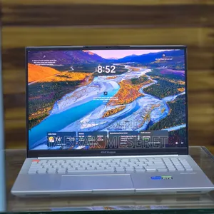 Photo - New Laptop Asus Vivobook 16 16GB Intel Core I7 SSD 512GB