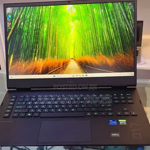 New Laptop HP Omen 17 16GB Intel Core I7 SSD 1T