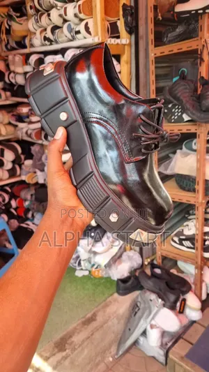 Photo - Classic And High Quality Man's Shoes