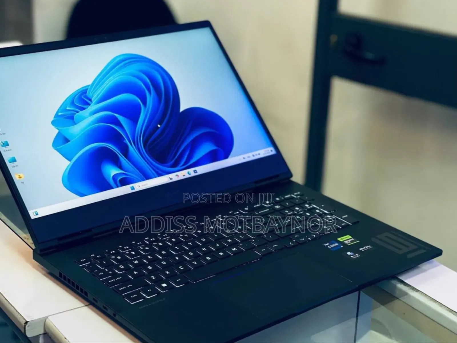 New Laptop HP Omen 16 16GB Intel Core I9 SSD 1T