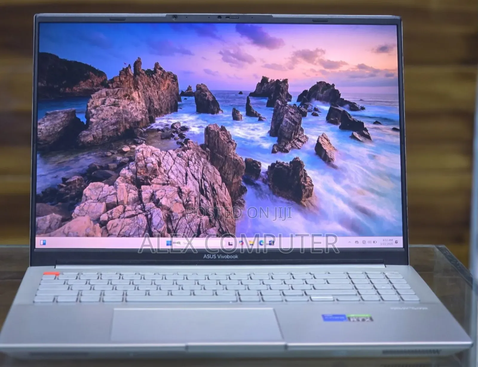 New Laptop Asus VivoBook 15 X505BA 16GB Intel Core I7 SSD 512GB