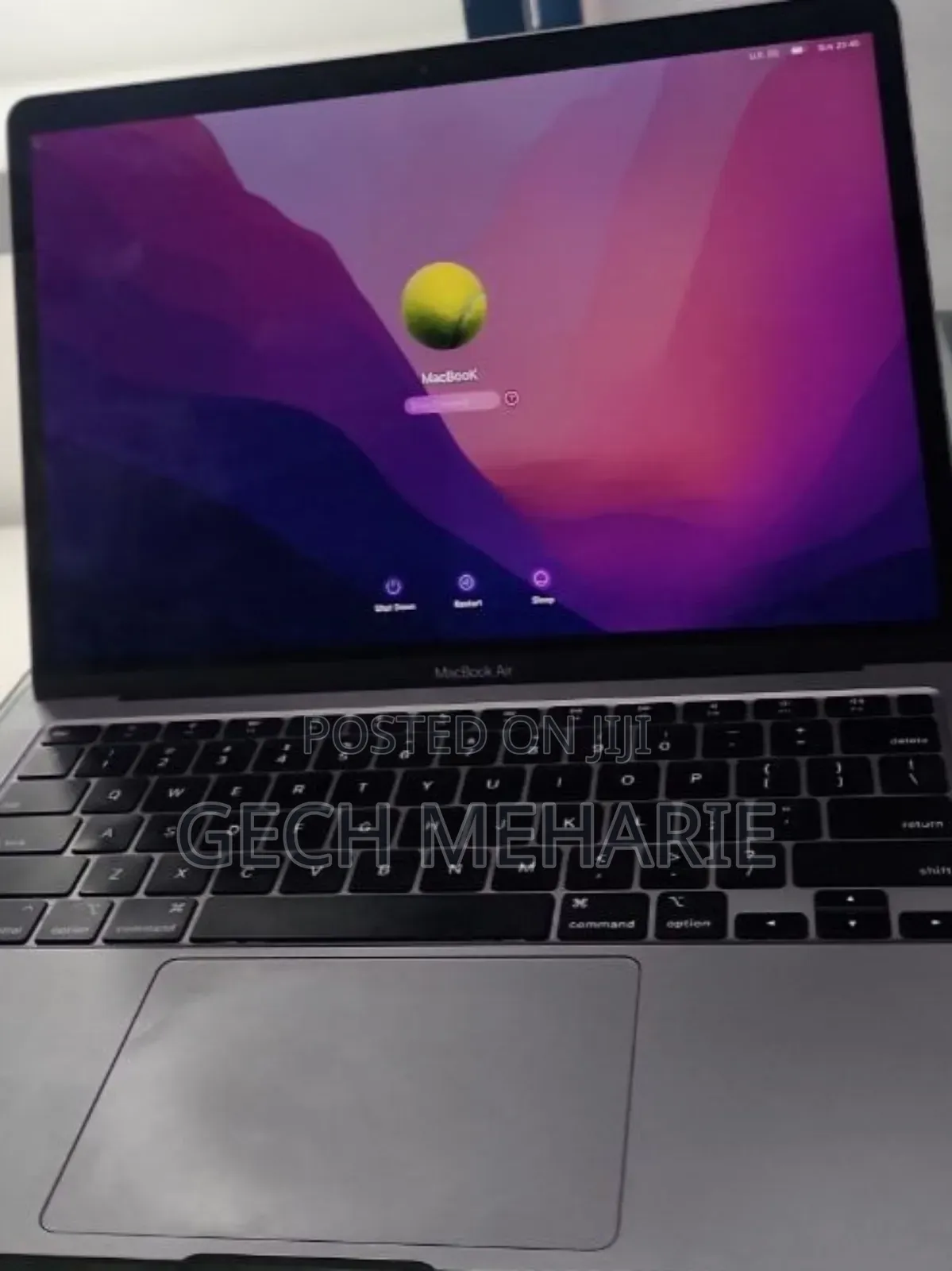 New Laptop Apple MacBook Air 2020 M1 8GB Apple M1 SSD 256GB