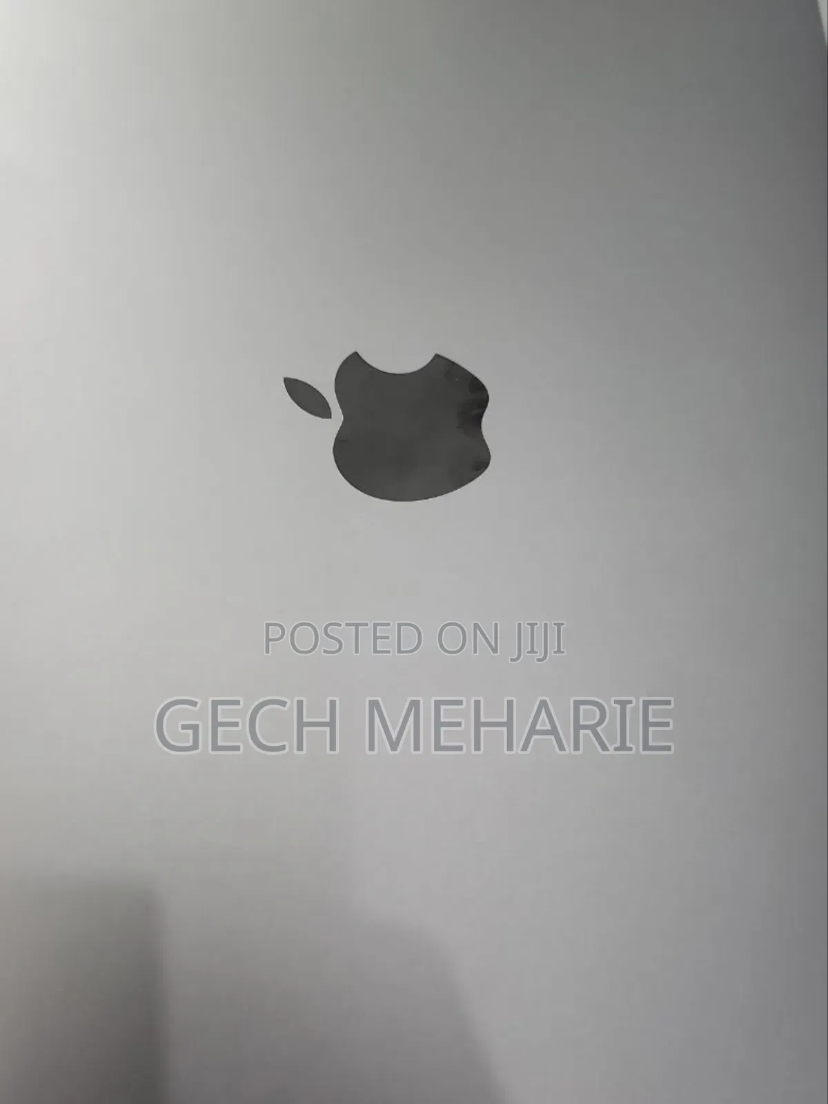 New Laptop Apple MacBook Air 2020 M1 8GB Apple M1 SSD 256GB