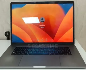Photo - Laptop Apple MacBook 16GB Intel Core I7 SSD 512GB