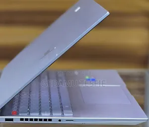 New Laptop Asus 16GB Intel Core I7 SSD 512GB