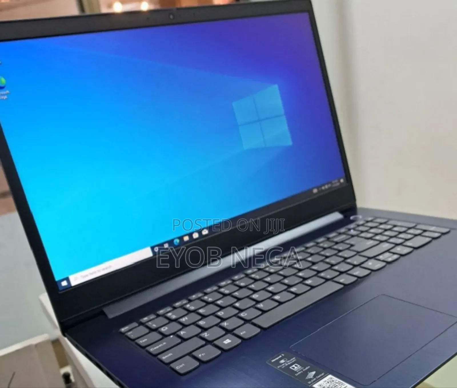 New Laptop Lenovo Ideapad 3 8GB Intel Core I3 SSD 256GB