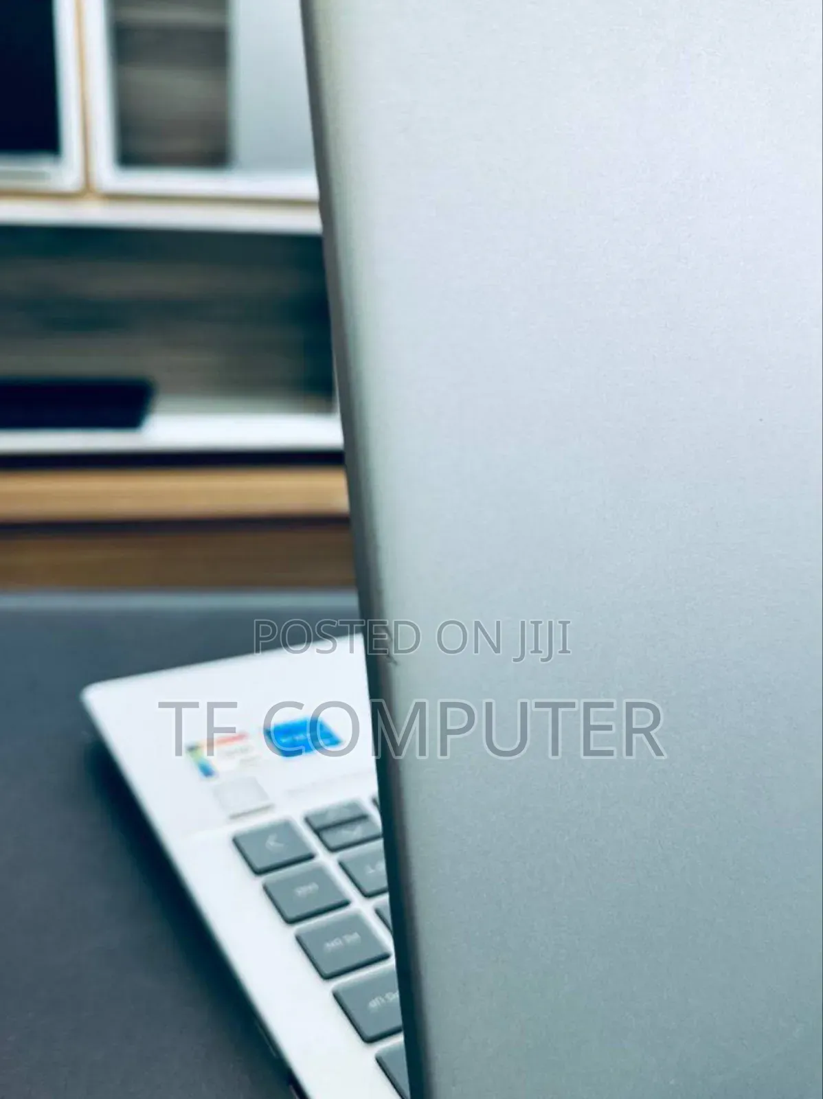 New Laptop HP Envy X360 8GB Intel Core I5 SSD 512GB