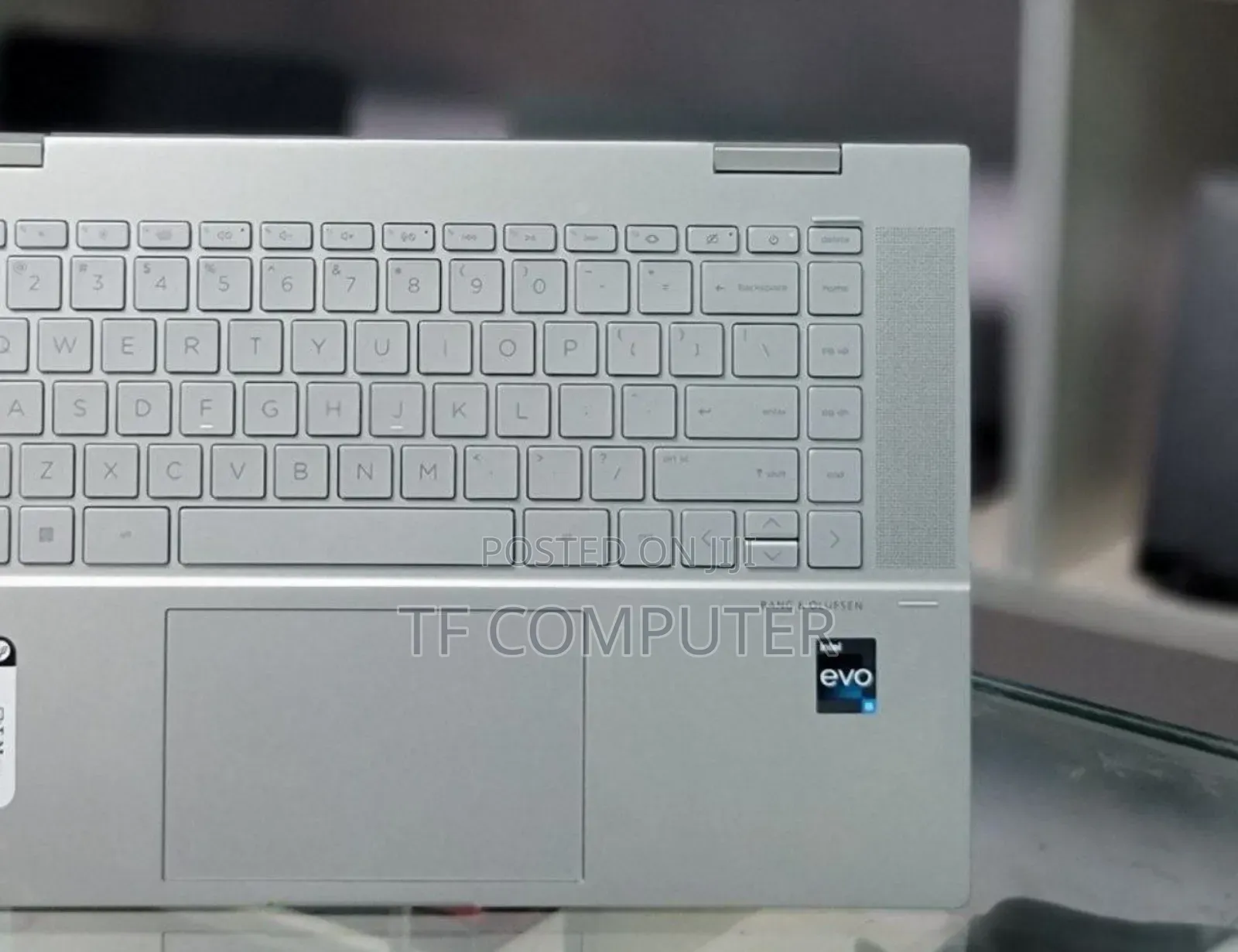 New Laptop HP Envy X360 8GB Intel Core I5 SSD 1T