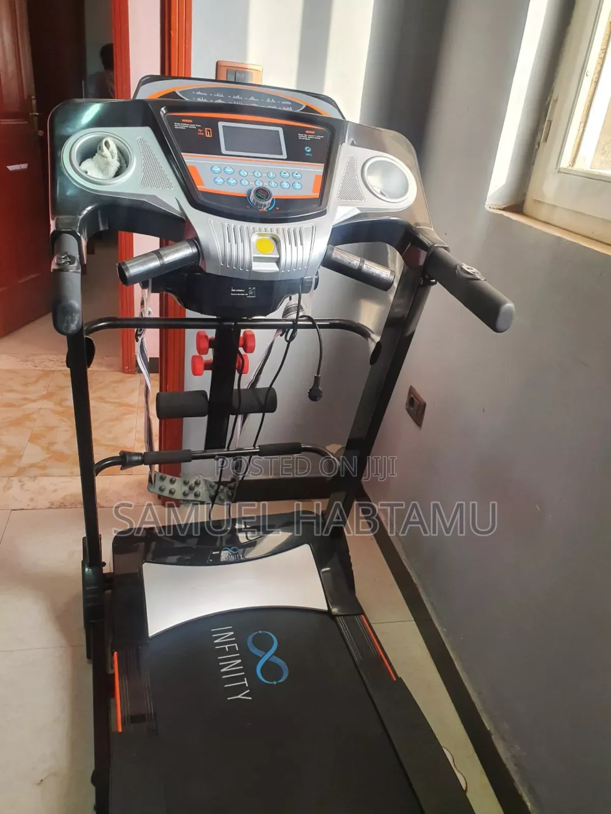 Home Running Machine and Vibrater