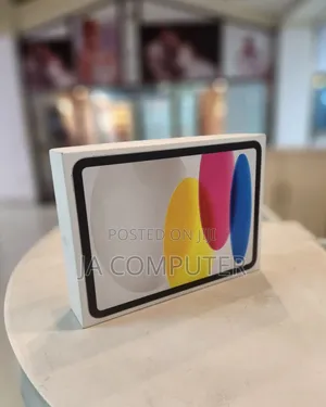 Photo - New Apple iPad 10.2 (2021) 64 GB Black