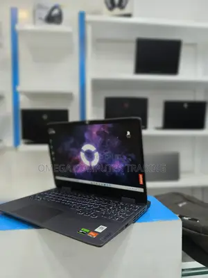 New Laptop Lenovo LOQ 15IRH8 16GB AMD Ryzen 7 SSD 512GB