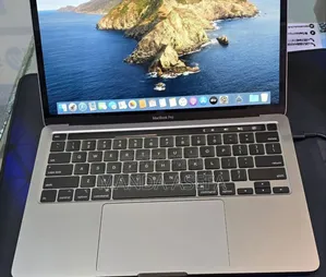 New Laptop Apple MacBook Pro 2020 16GB Intel Core I7 SSD 512GB