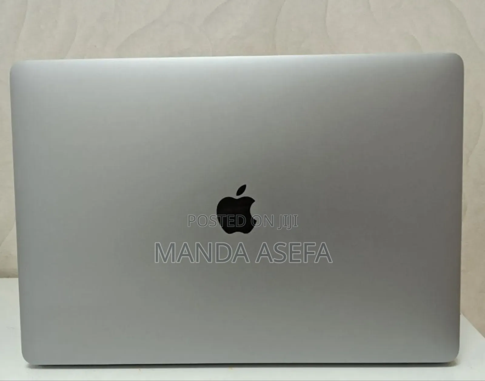 New Laptop Apple MacBook Pro 2017 16GB Intel Core I7 SSD 512GB