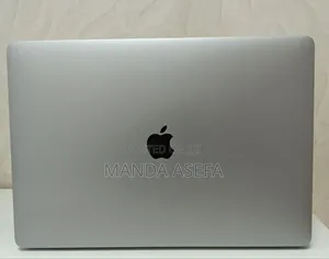 Photo - New Laptop Apple MacBook Pro 2017 16GB Intel Core I7 SSD 512GB