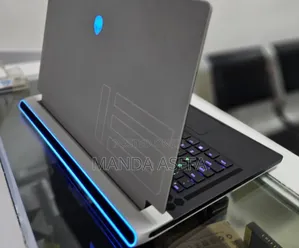 New Laptop Alienware M15 R3 32GB Intel Core I7 SSD 1T