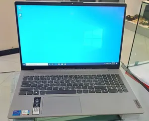 New Laptop Lenovo 8GB Intel Core I7 SSD 512GB