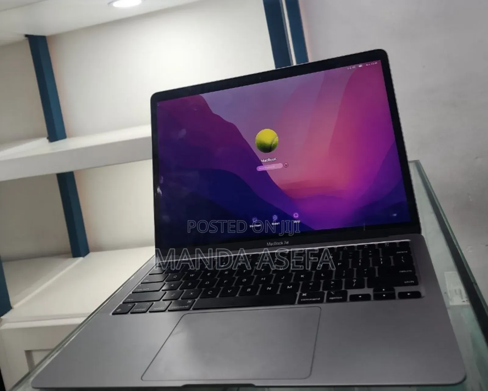 New Laptop Apple MacBook Air 2020 M1 8GB Apple M1 SSD 256GB