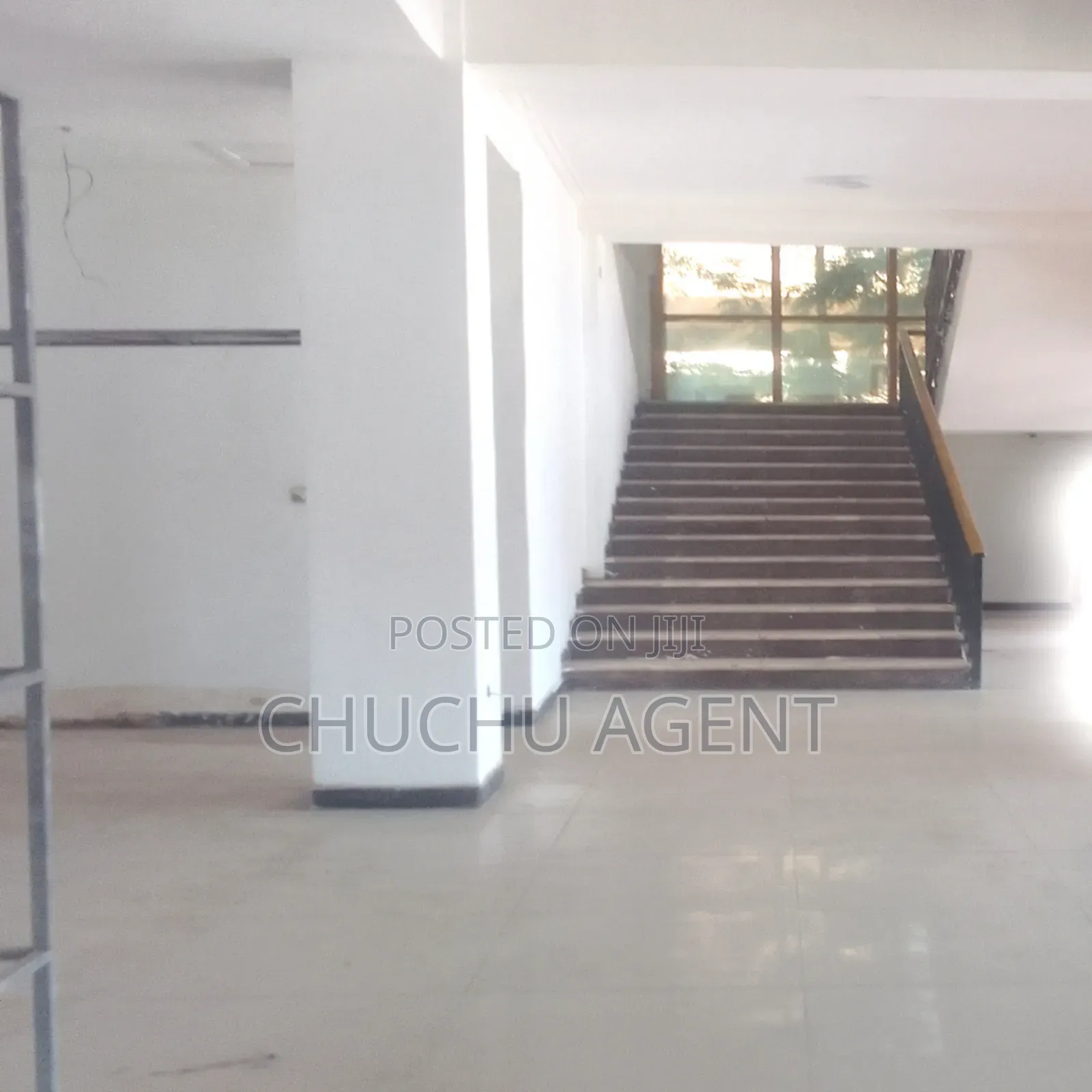 Ground Floor 120 M2 Rent at Bole
