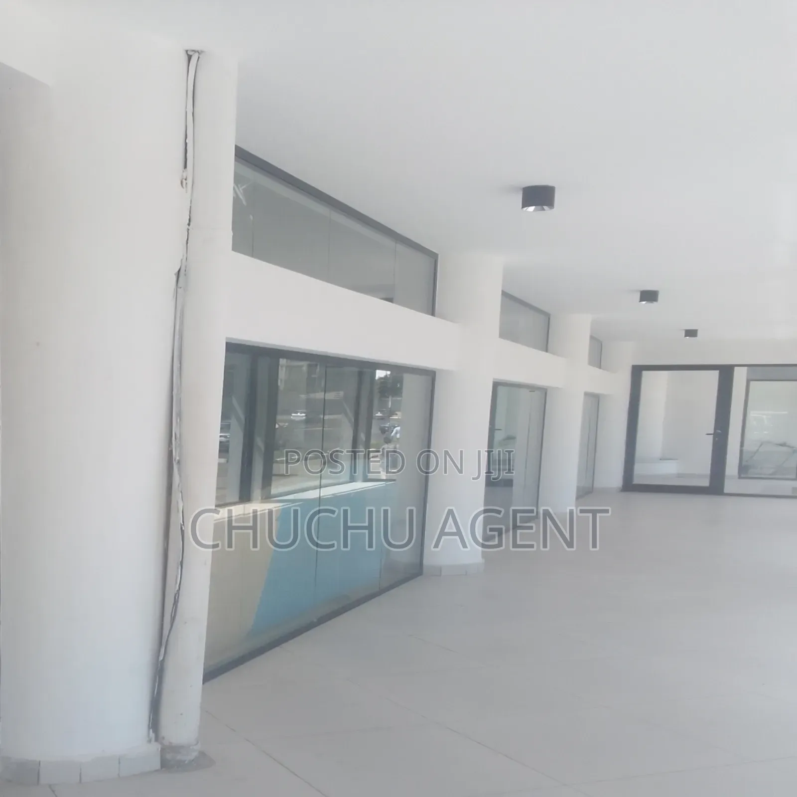Ground Floor 120 M2 Rent at Bole