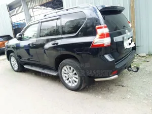 Photo - Toyota Land Cruiser Prado 2014 Black