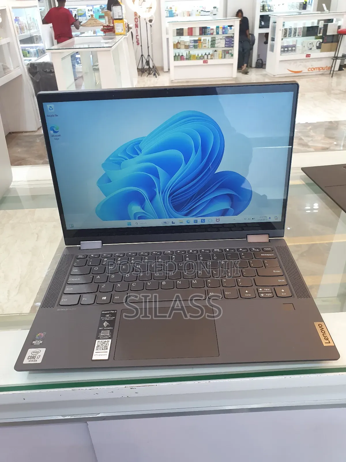 New Laptop Lenovo Flex 5 8GB Intel Core I7 SSD 512GB