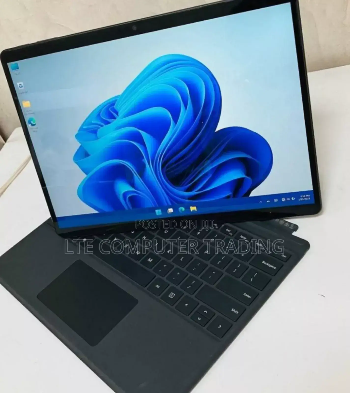 New Laptop Microsoft Surface Pro 9 16GB Intel Core I5 SSD 256GB