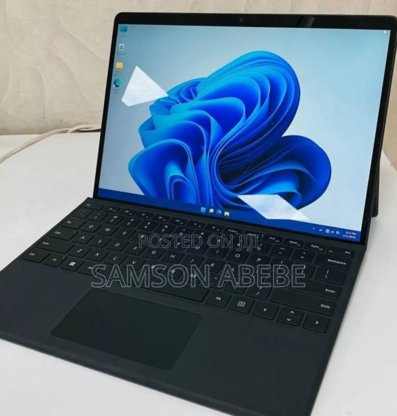 New Laptop Microsoft Surface Pro 9 16GB Intel Core I5 SSD 256GB