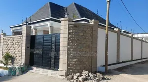 Furnished 4bdrm Villa in Wosen, Luxury Villa, Yeka for sale