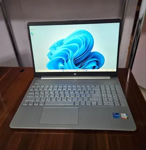 New Laptop HP Stream Notebook 8GB Intel Core I5 SSD 512GB