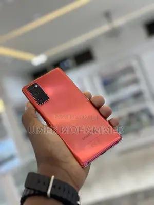 Samsung Galaxy S20 FE 128 GB Red