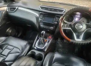 Nissan Qashqai 2018 Black