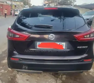 Nissan Qashqai 2018 Black