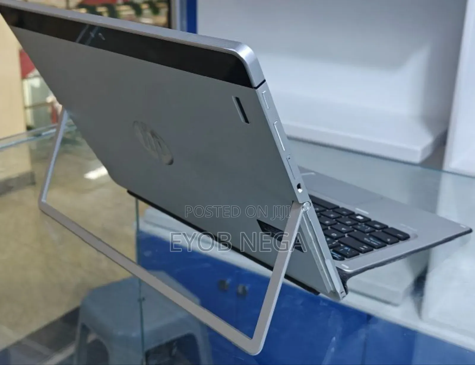 New Laptop HP Elite X2 1012 8GB Intel Core M SSD 256GB