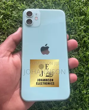 Photo - Apple iPhone 11 64 GB