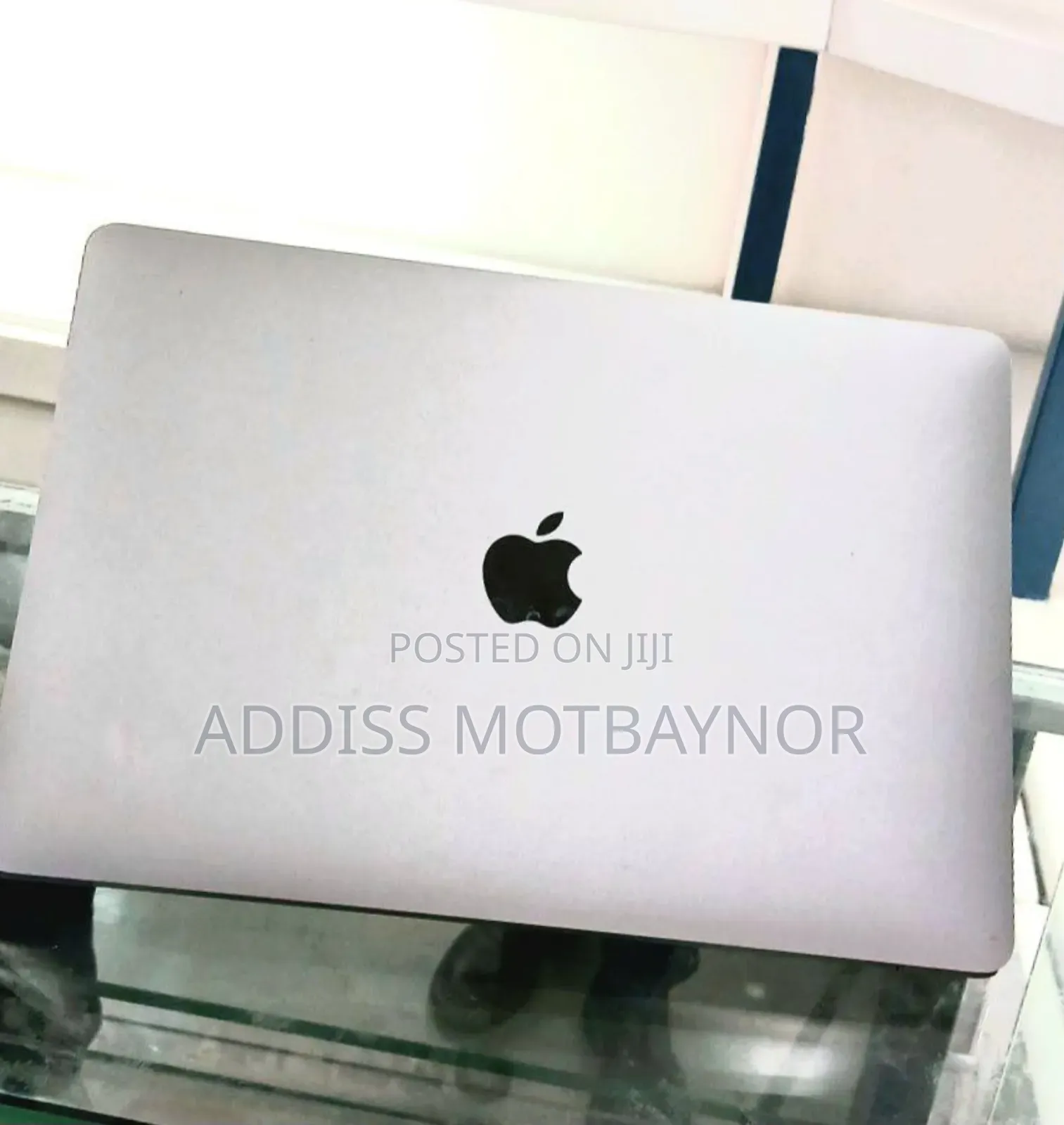 New Laptop Apple MacBook Air 2020 M1 8GB Intel Core I5 SSD 256GB