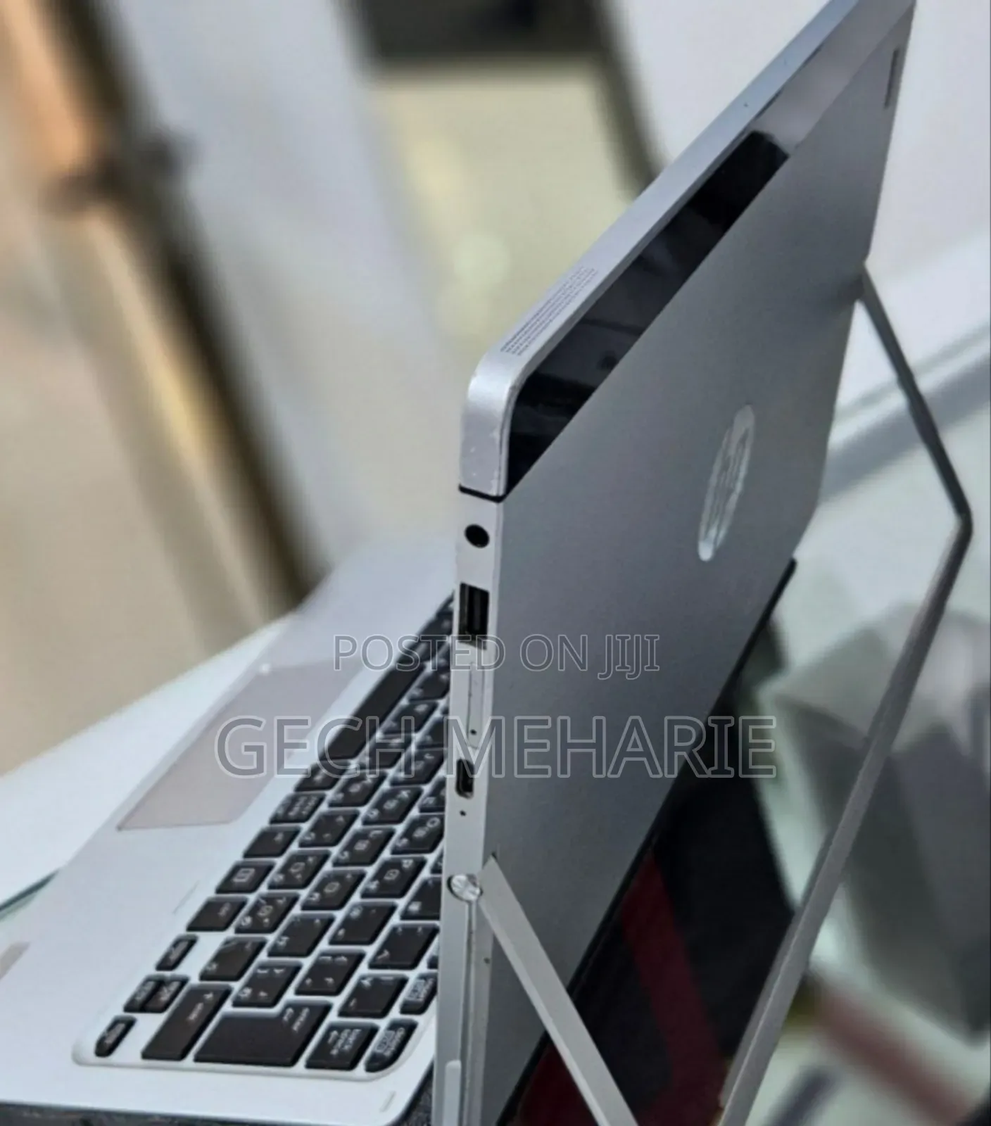 New Laptop HP X2 8GB Intel Core M SSD 256GB