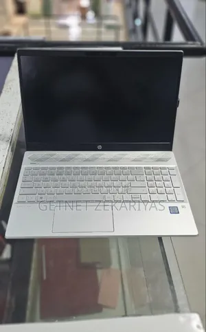 New Laptop HP Pavilion 15 8GB Intel Core I7 SSD 512GB