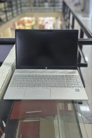 New Laptop HP Pavilion 15 8GB Intel Core I7 SSD 512GB