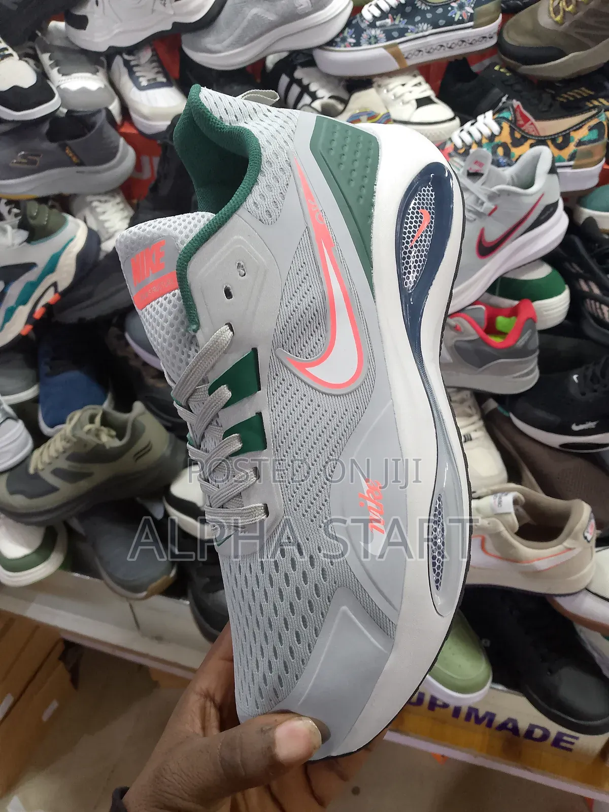 Nike Sneakers High Shoes for You Made in Vietnam
