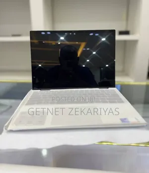 New Laptop Dell Inspiron 15 16GB Intel Core I7 SSD 2T