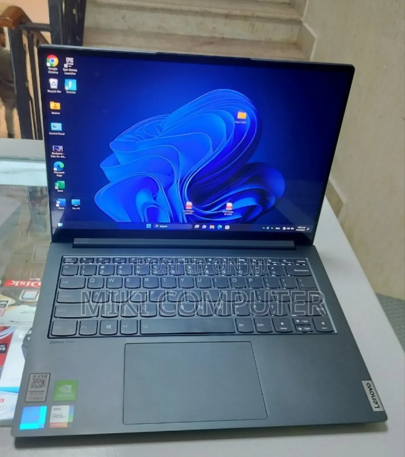 New Laptop Lenovo ThinkPad Yoga 16GB Intel Core i7 SSD 512GB