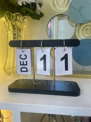 Wooden Page Flip Desk Calendar Creative