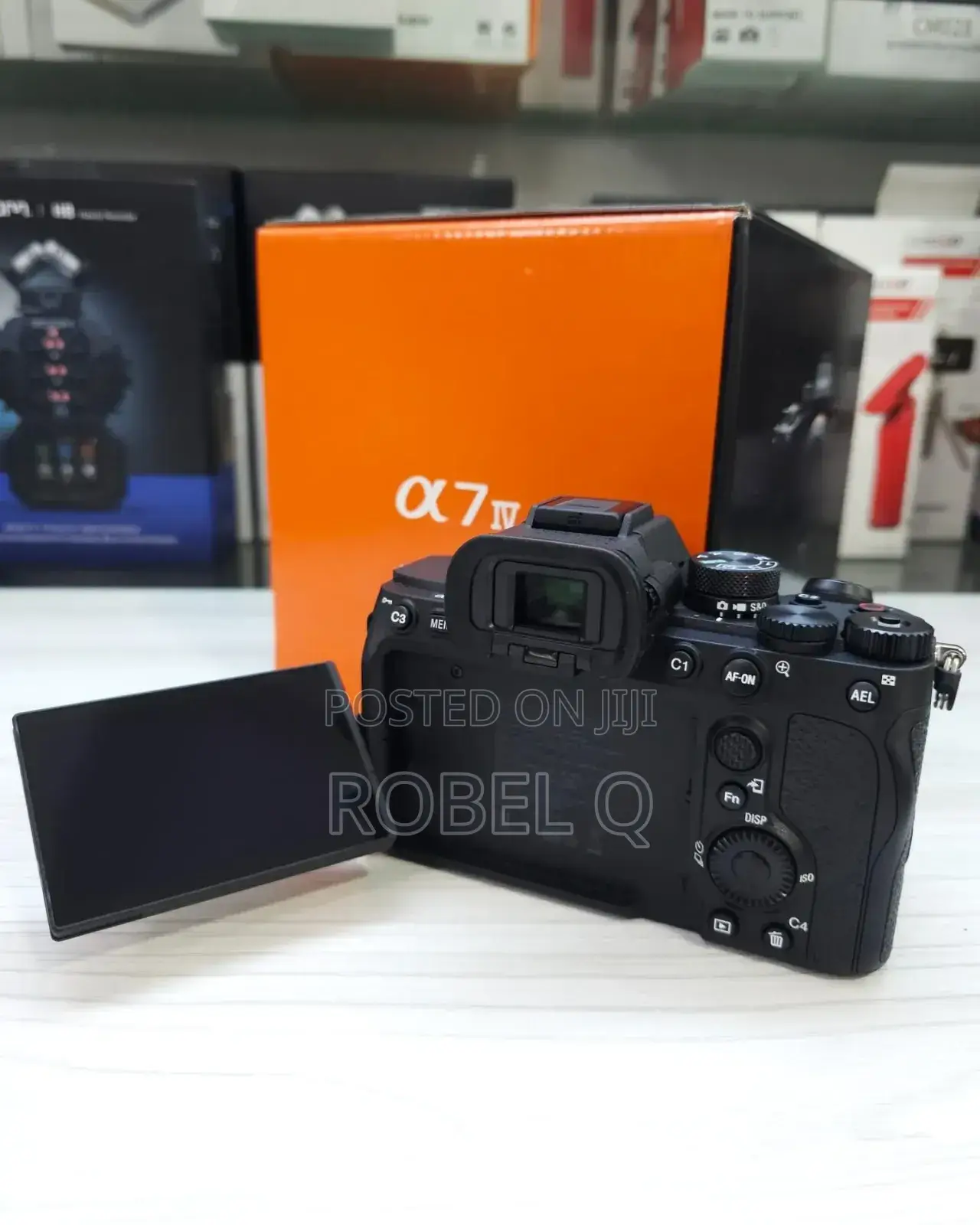 Sony Alpha 7 Iv With Lens